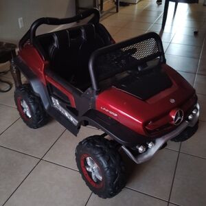 Red Kids Ride-On Car Mercedes Benz